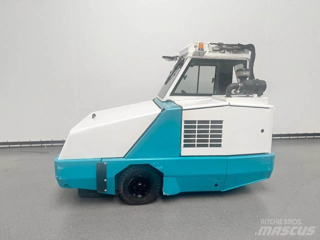Tennant 800 Strojevi za metenje