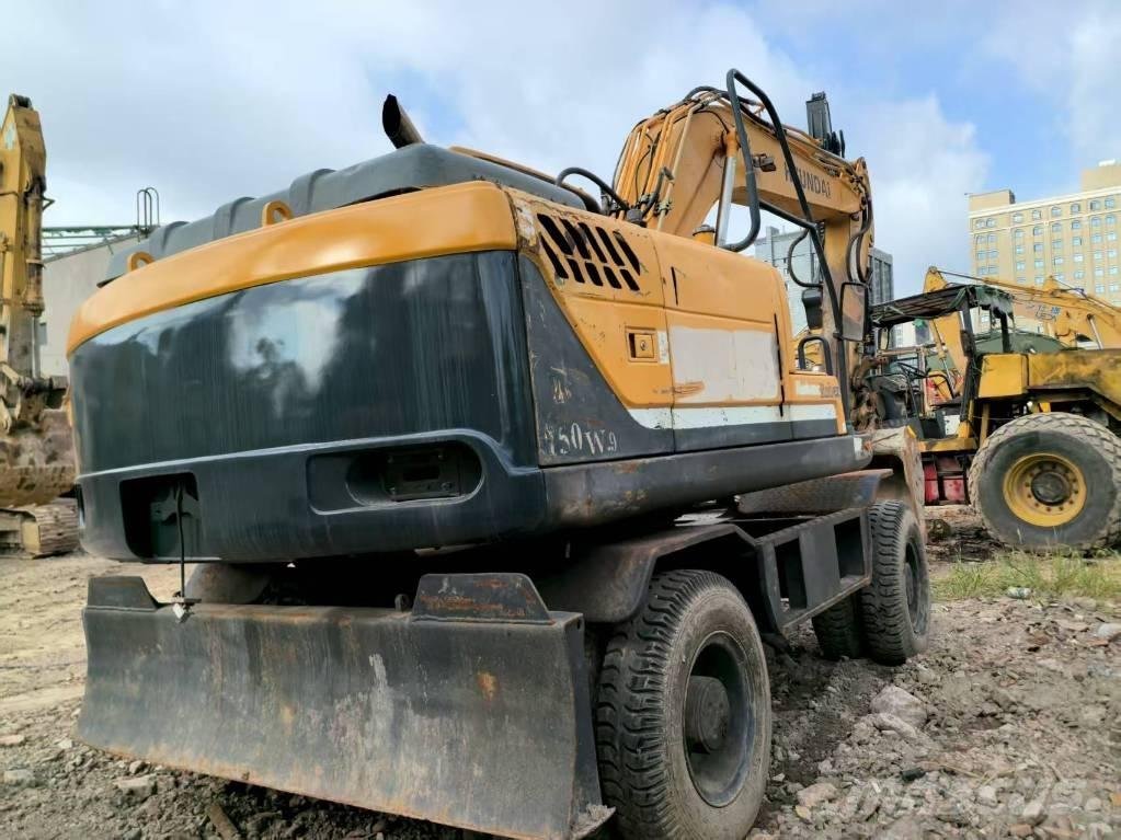 Hyundai R150W-9 Bageri na kotačima