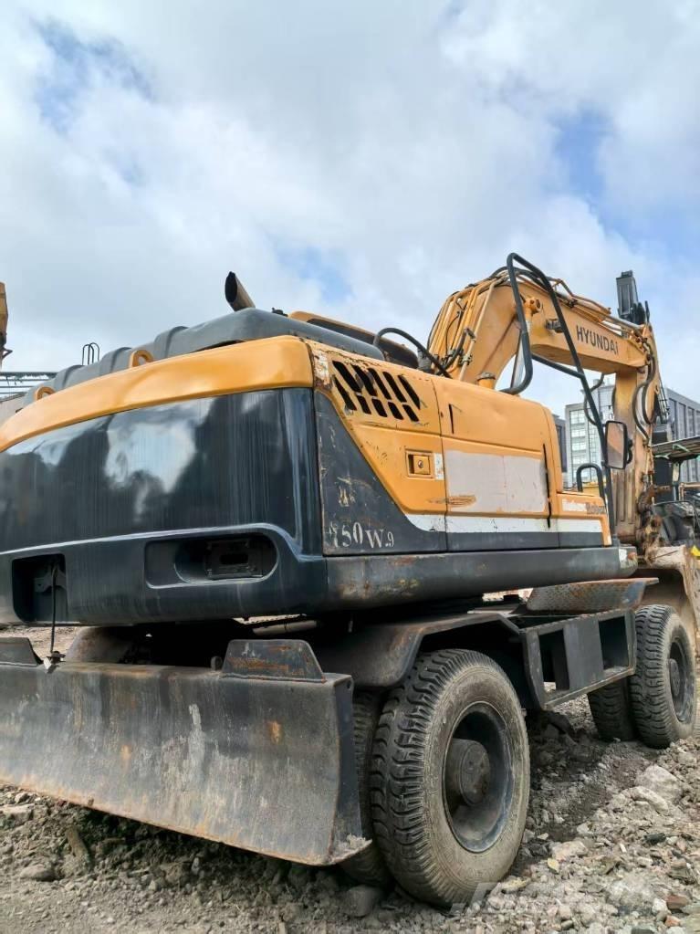 Hyundai R150W-9 Bageri na kotačima