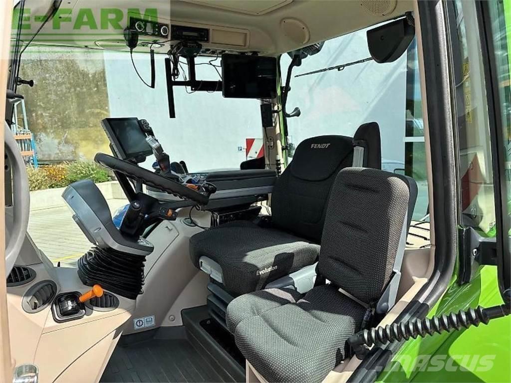 Fendt 724 vario Traktori