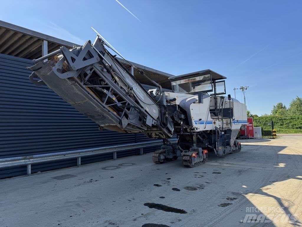 Wirtgen W 210 Asfaltne hladne glodalice