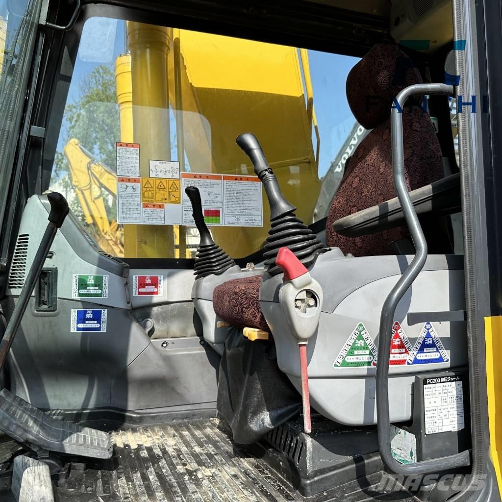 Komatsu PC 200 Bageri gusjeničari