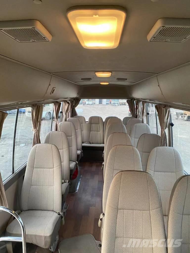 Toyota Coaster Bus Mini autobusi