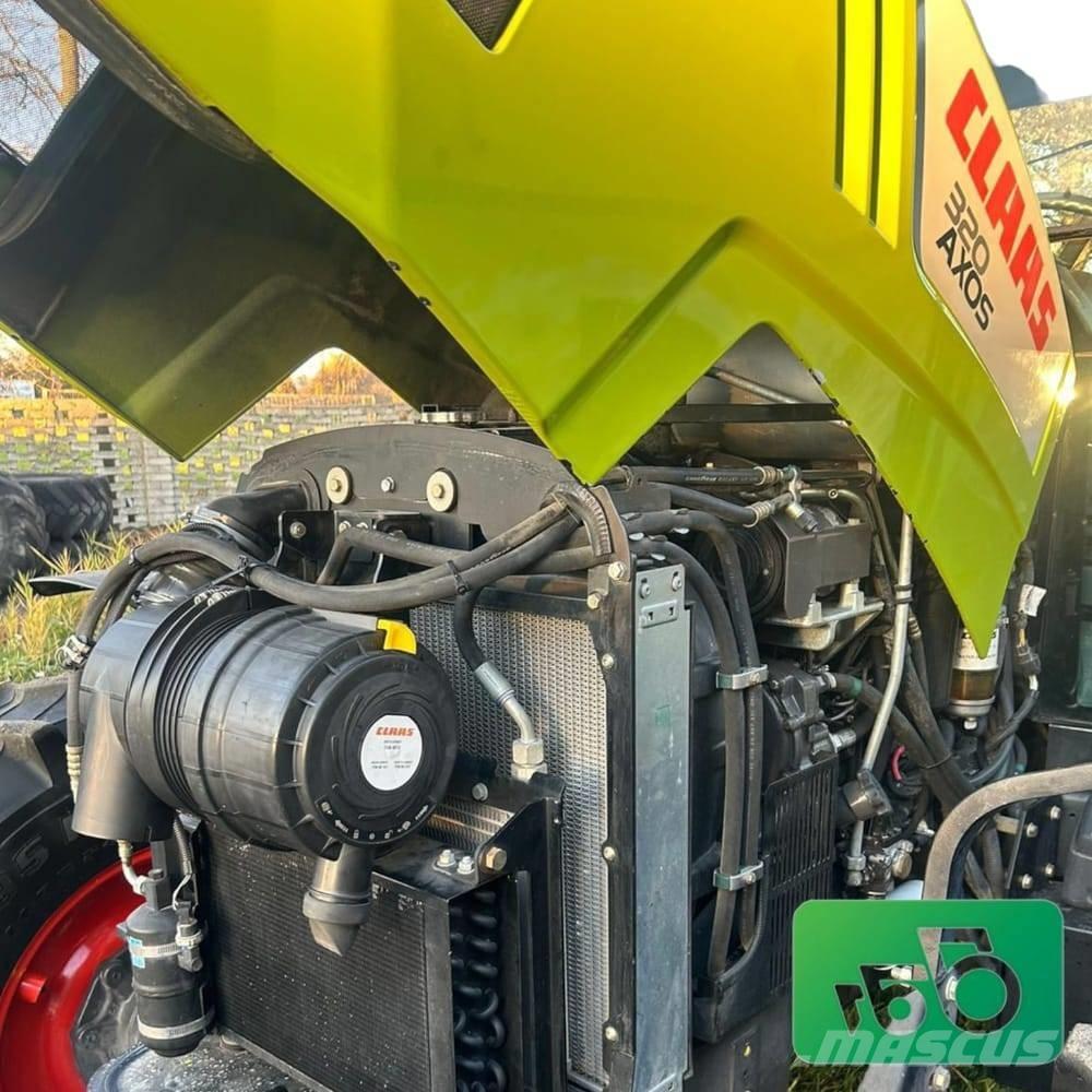 CLAAS Axos 320 Traktori
