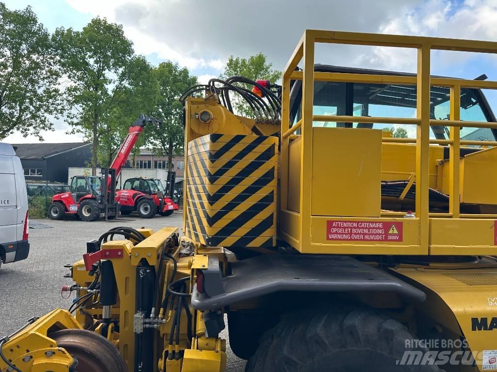 Manitou Manirail Teleskopski viličari