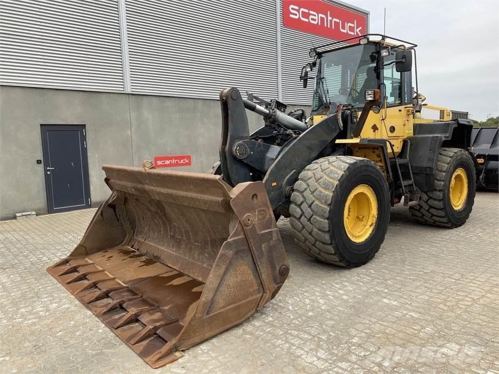 Komatsu WA320PZ-6 Utovarivači na kotačima