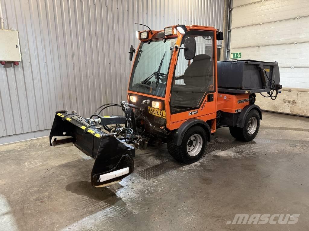 Holder C 240 Pomoćni strojevi