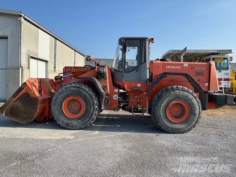 Hitachi LX 290 E Utovarivači na kotačima