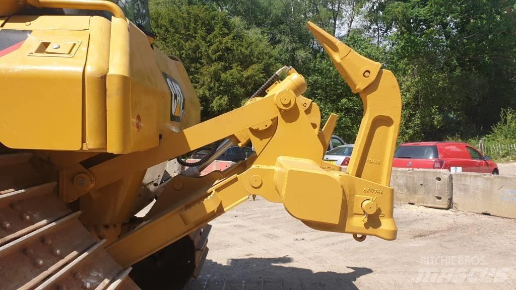 CAT Ripper Fits D6N Skarifikatori