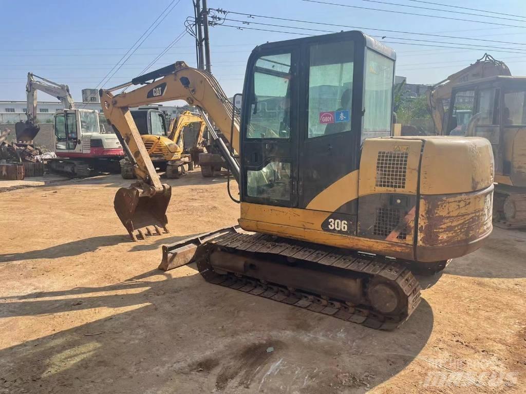 CAT 306 Bageri gusjeničari