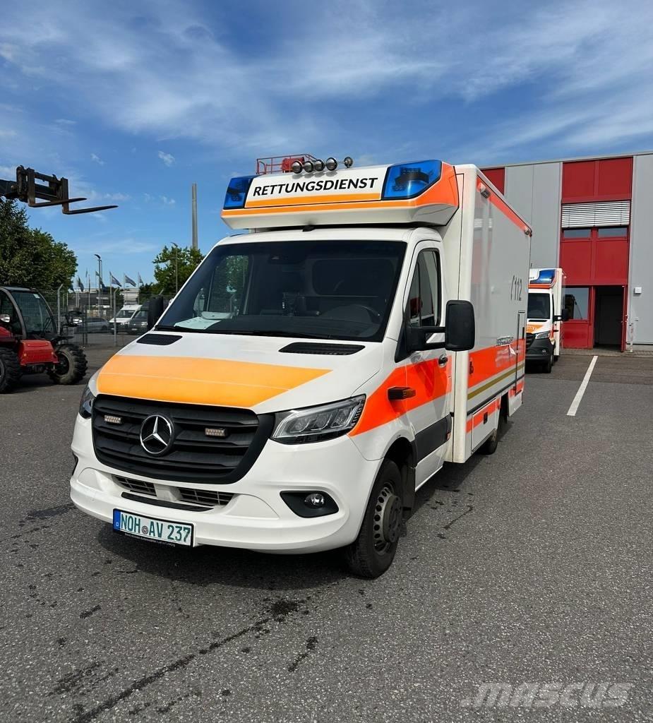 Mercedes-Benz 1000 Vozila za hitnu pomoć