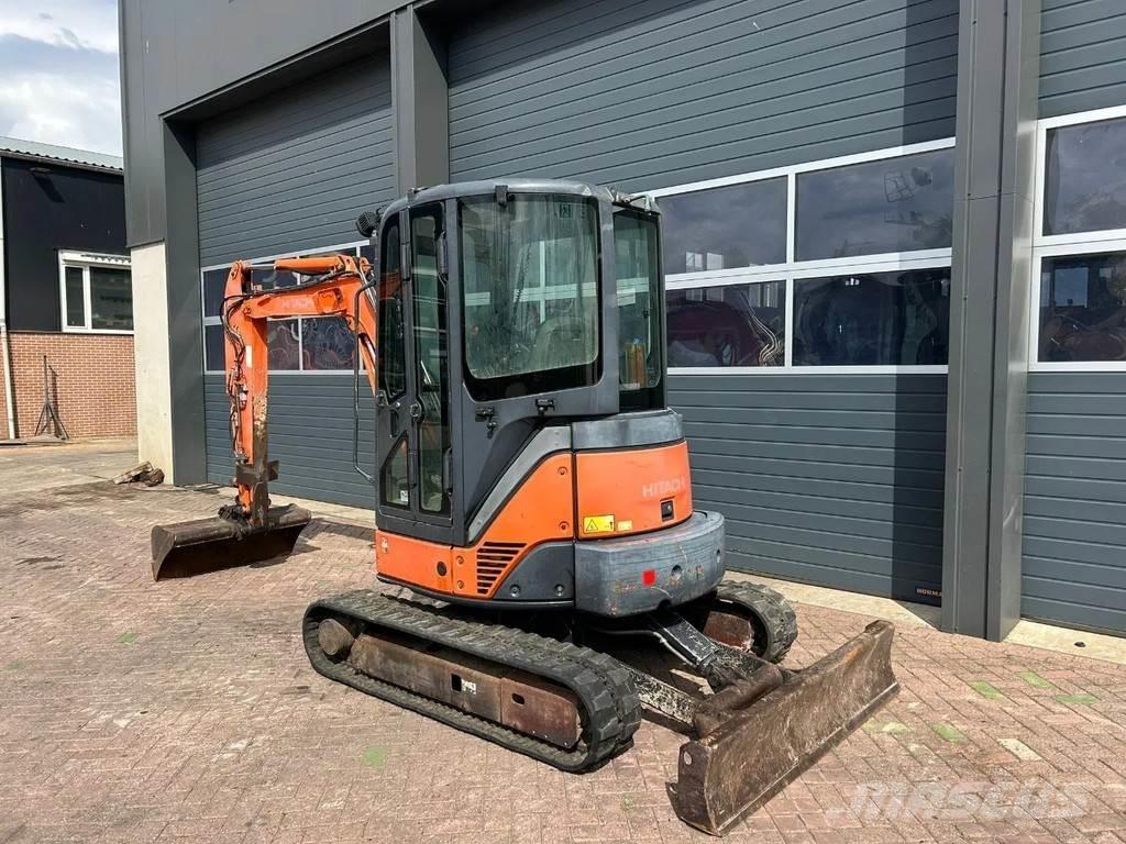 Hitachi ZX35U-2 Mini bageri <7t