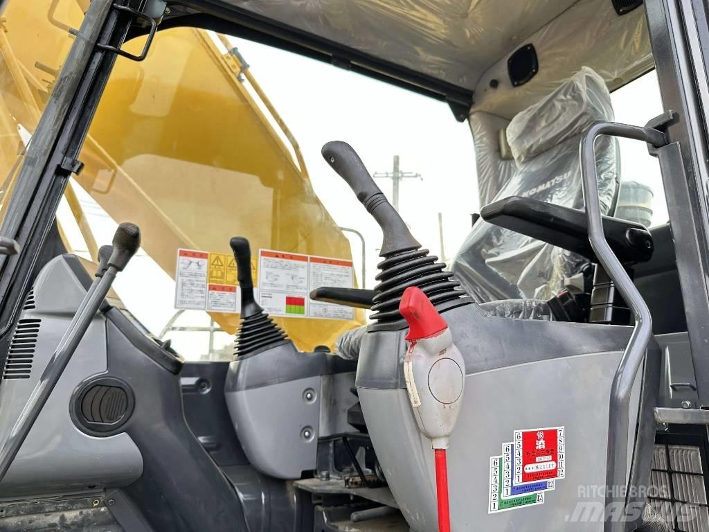 Komatsu PC 200-8 Bageri gusjeničari