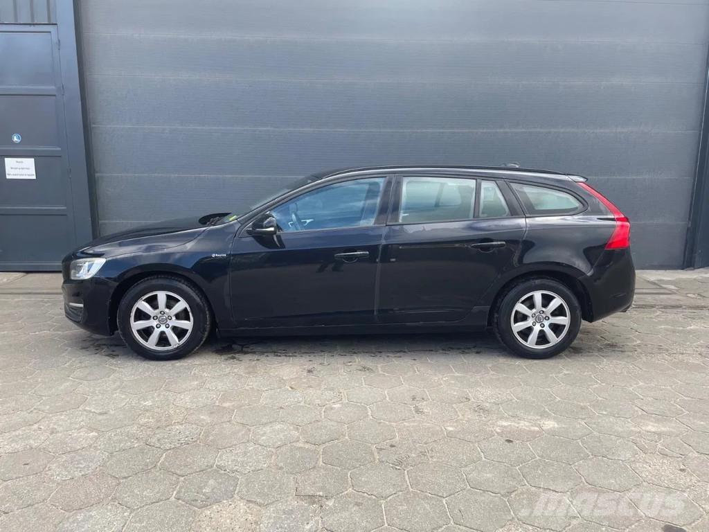 Volvo V60 . Automobili