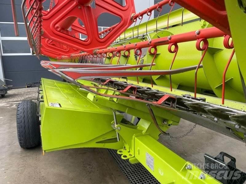 CLAAS Tucano 450 Kombajni