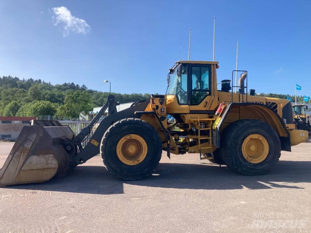 Volvo L 220 F Utovarivači na kotačima