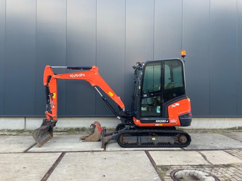 Kubota KX 030-4 Mini bageri <7t