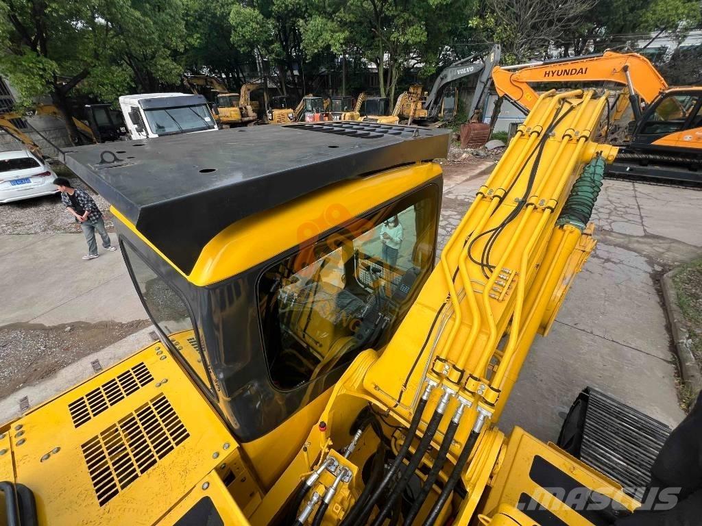 Komatsu PC 220-7 Bageri gusjeničari