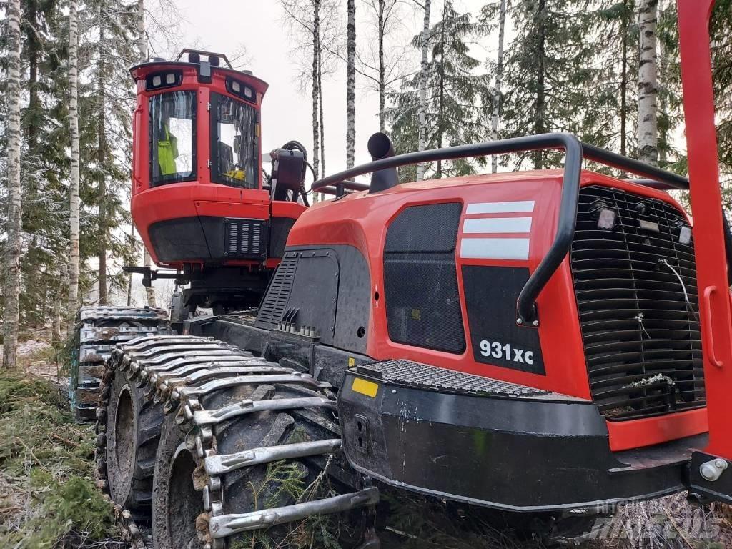 Komatsu 931 XC Harversteri