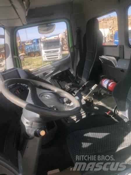 Mercedes-Benz 1829 Demontažnii kamioni za podizanje kabela