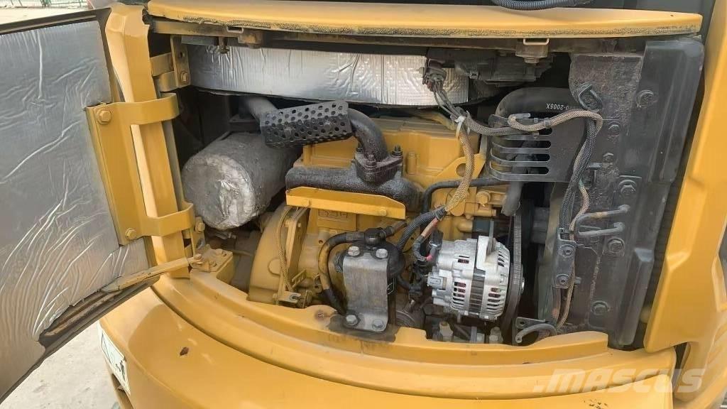 CAT 303 Bageri gusjeničari