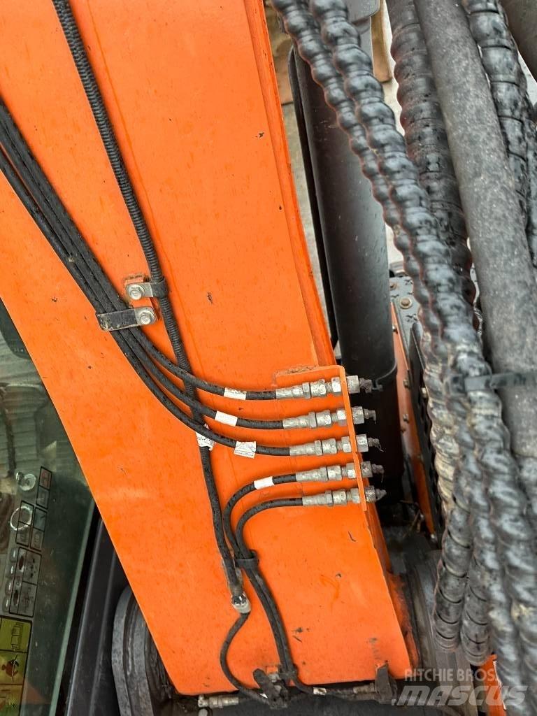 Doosan DX 140 LCR Bageri gusjeničari
