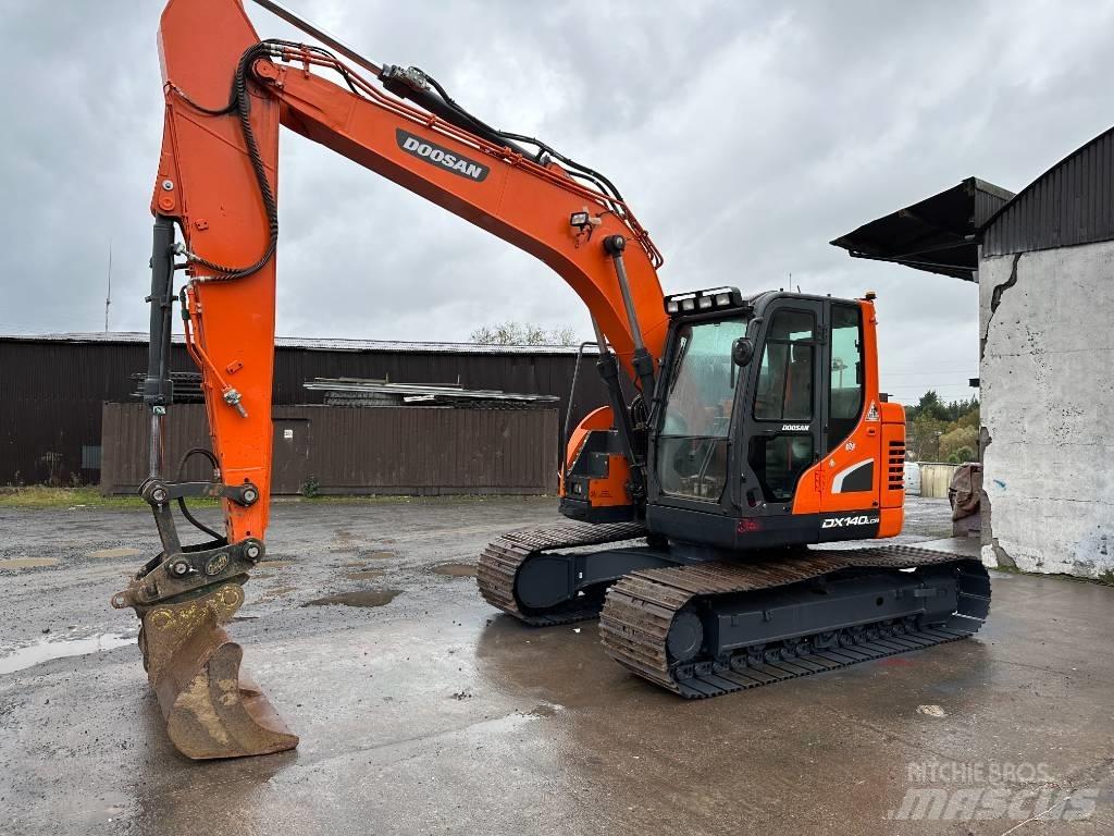 Doosan DX 140 LCR Bageri gusjeničari