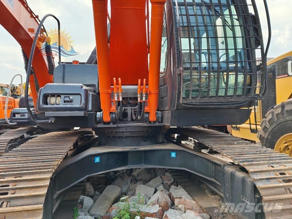 Hitachi ZX 200 Bageri gusjeničari