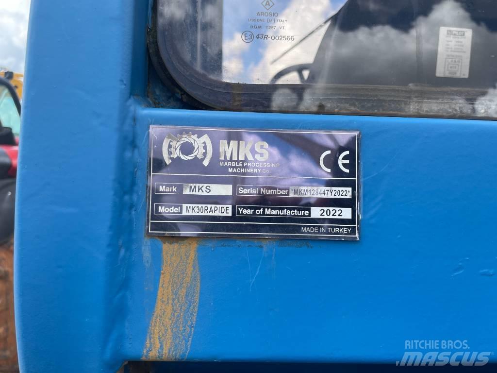 MKS MK30 Teleskopski viličari