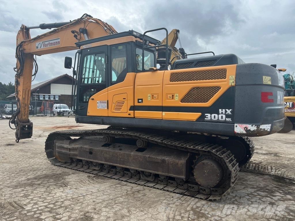 Hyundai HX 300 NL Bageri gusjeničari
