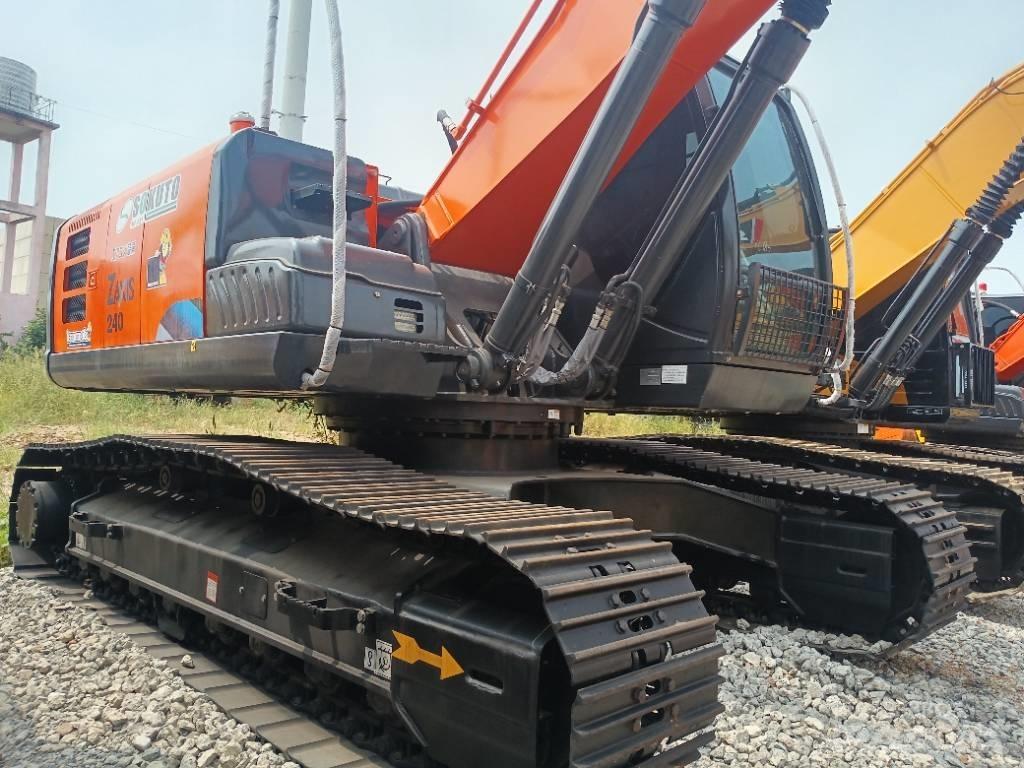 Hitachi ZX 240 Bageri gusjeničari