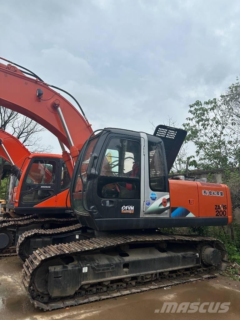 Hitachi ZX 200 Bageri gusjeničari