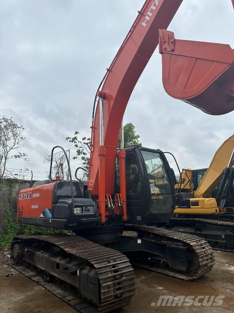 Hitachi ZX 200 Bageri gusjeničari