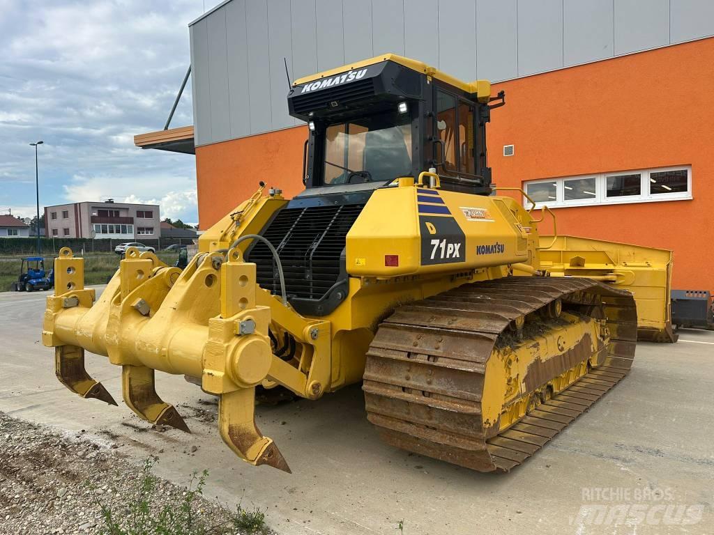 Komatsu D 71PX-24 E0 Buldožeri gusjeničari