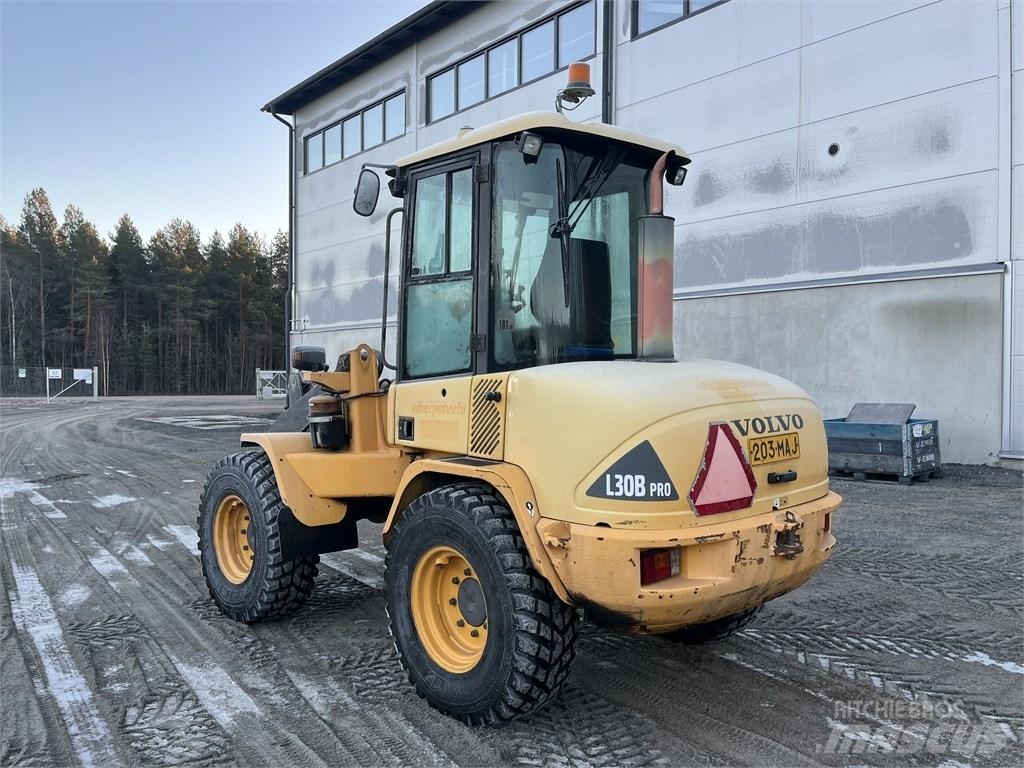 Volvo L 30 B Utovarivači na kotačima