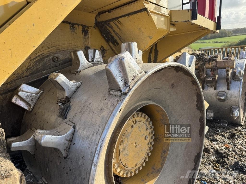 CAT 826 K Kompaktori zemlje