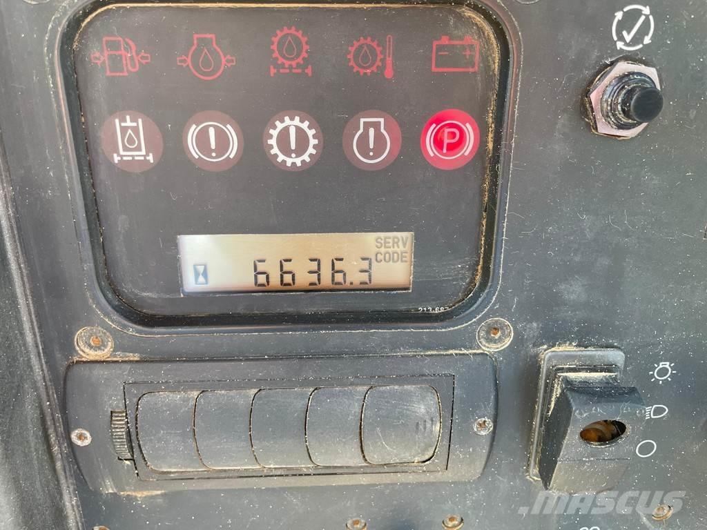 CAT D6N XL Buldožeri gusjeničari
