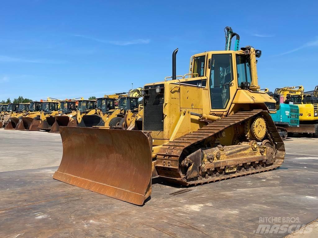 CAT D6N XL Buldožeri gusjeničari