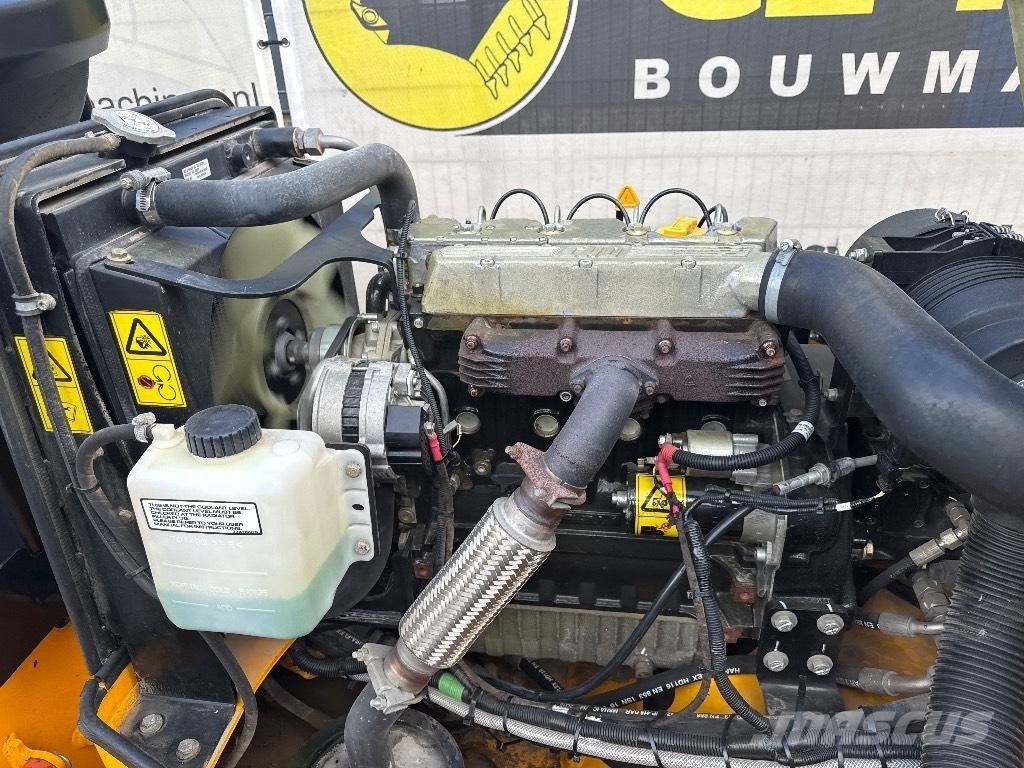 JCB VMT 430-130 Valjci sa dvojnim bubnjem