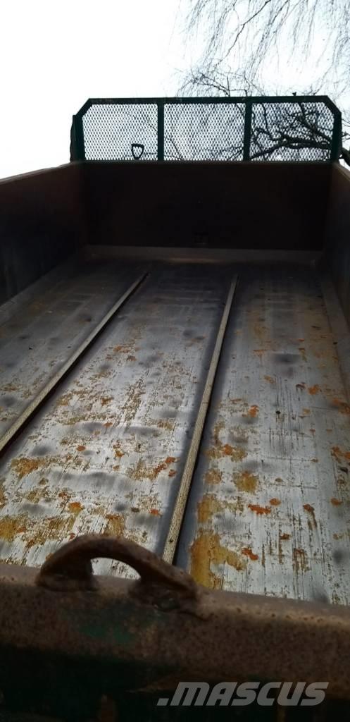 Sisu E11 Kiper kamioni