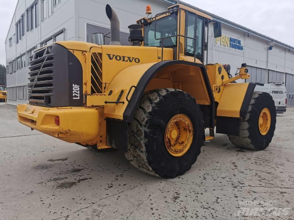 Volvo L220F Utovarivači na kotačima