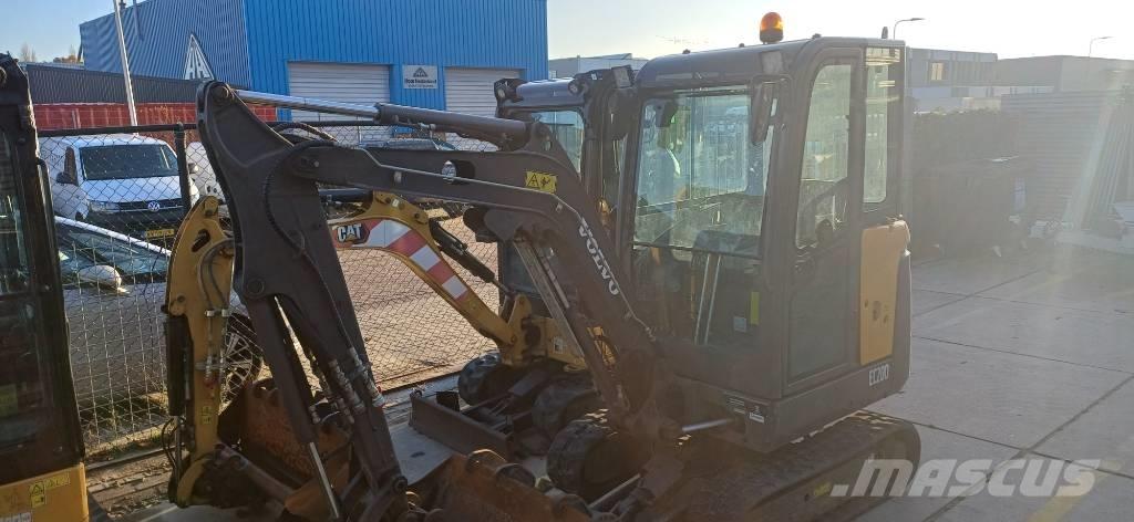 Volvo EC 20 D Mini bageri <7t
