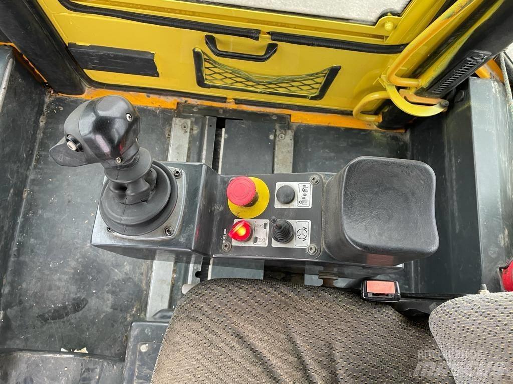 Bomag BW 170 AD Valjci sa dvojnim bubnjem