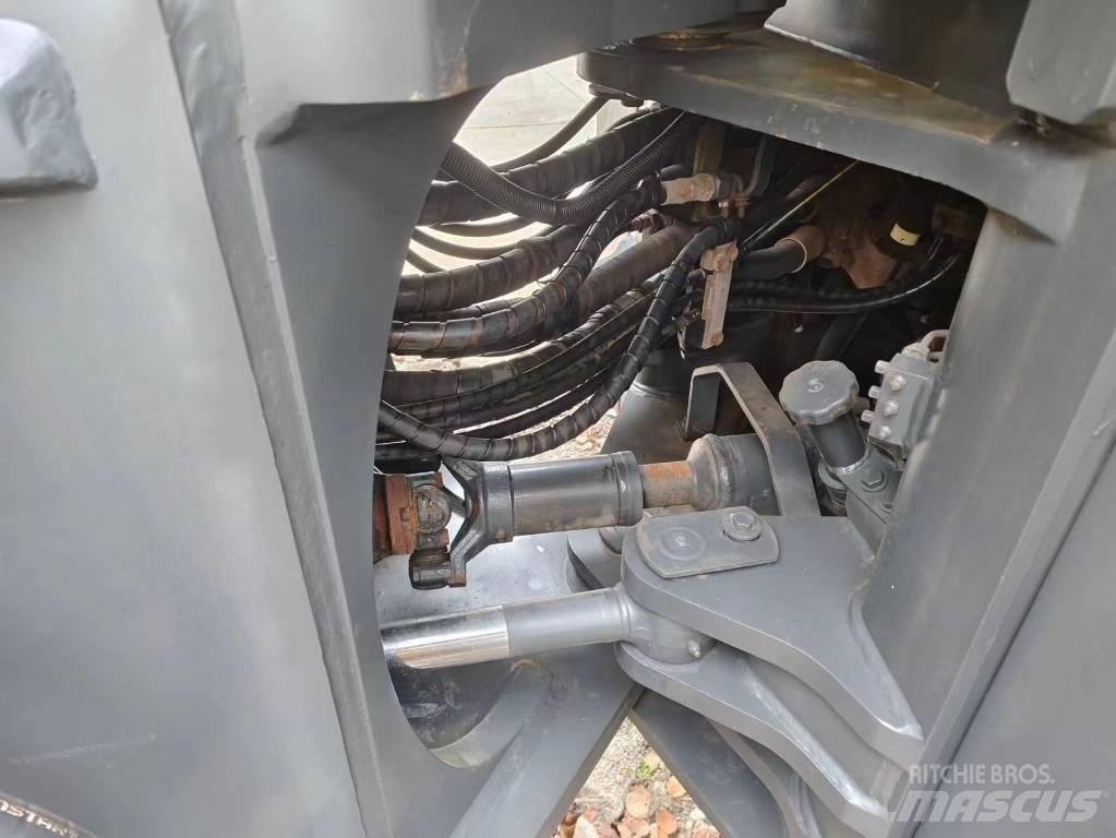 Komatsu WA 470 Utovarivači na kotačima