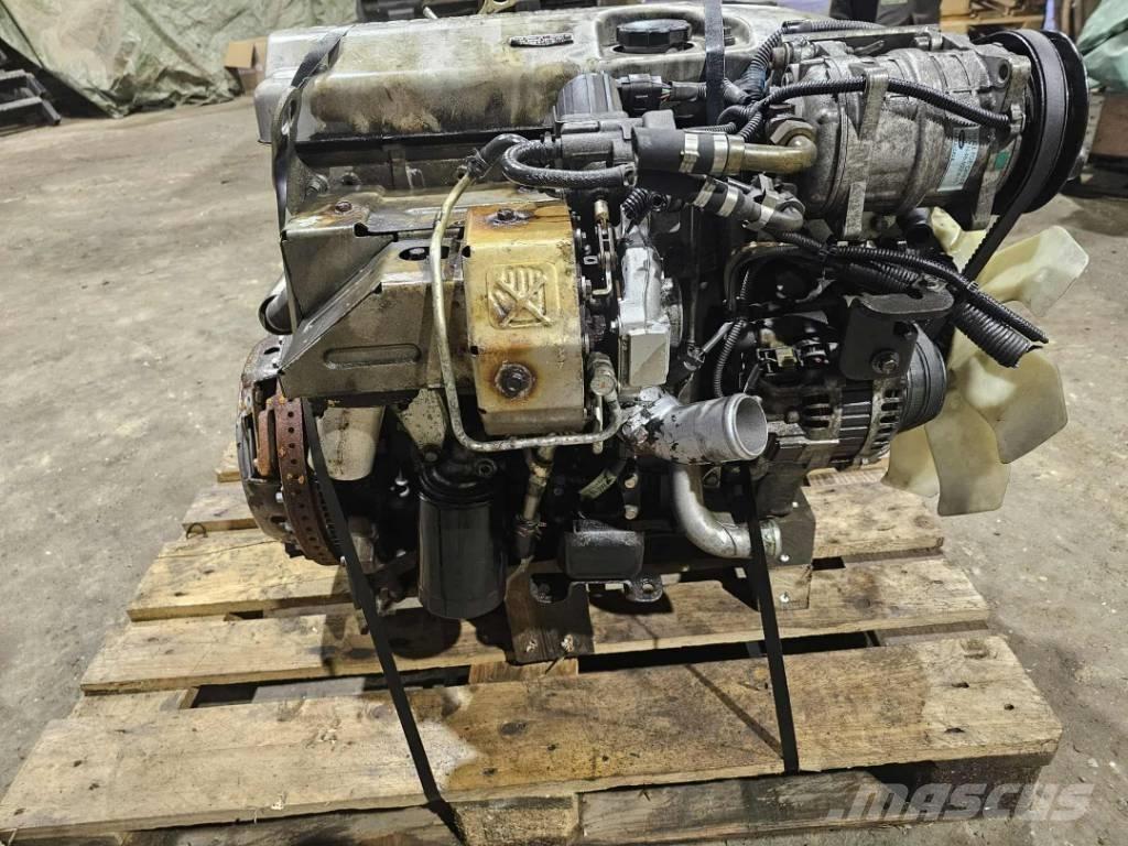 Mitsubishi 4M42-3AT2 Motori