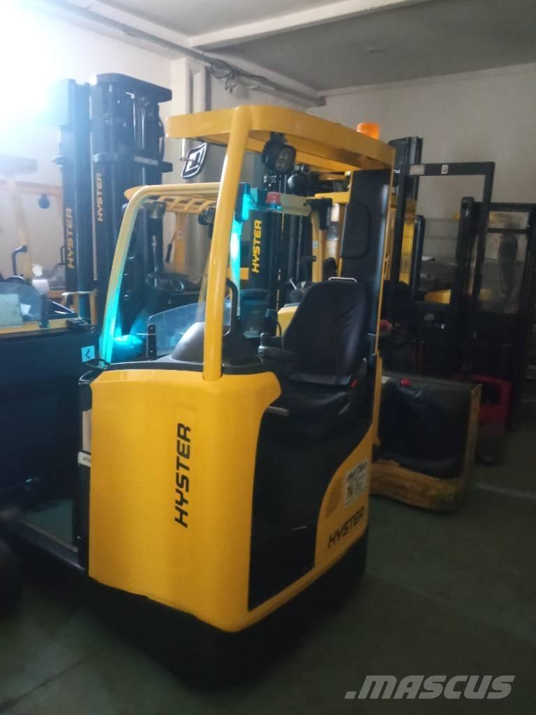 Hyster R 1.4 Viličari sa pomičnim stupom