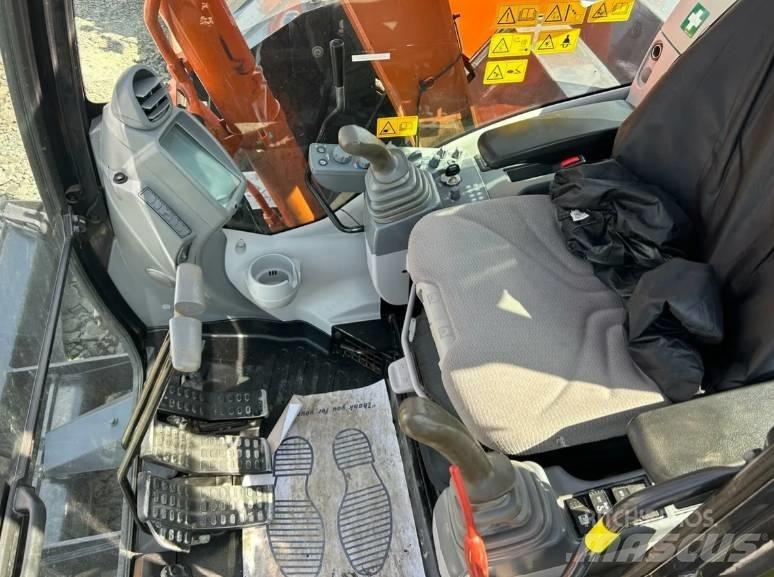 Hitachi ZX 85 US-6 Midi bageri 7t – 12t