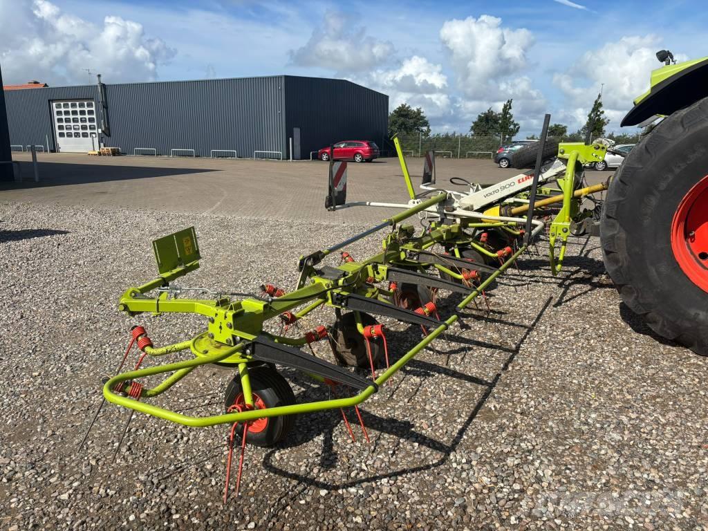 CLAAS Volto 900 Okretači i sakupljači sijena