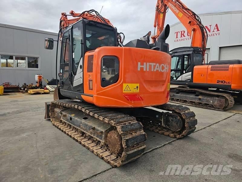 Hitachi ZX 135 US-6 Bageri gusjeničari