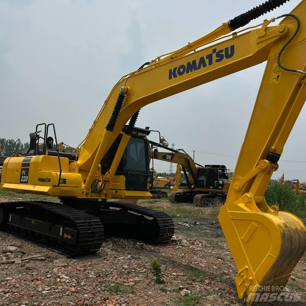Komatsu 220-8 Bageri gusjeničari